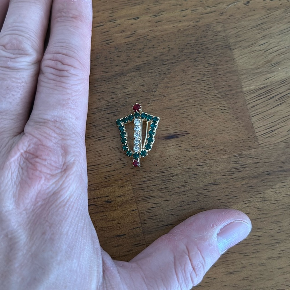 Pin